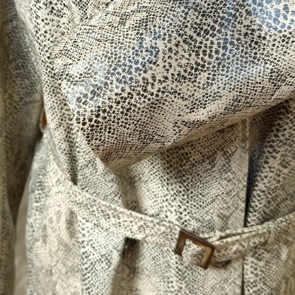 Gallery Womens Snakeskin Double Breasted Faux Leather Trench Belted Coat XL - Picture 7 of 15